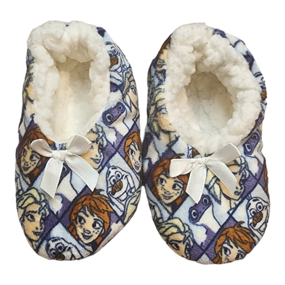 NWOT Frozen 2 Ana & Elsa Toddler Girl Slippers 2T/3T - Picture 1 of 3